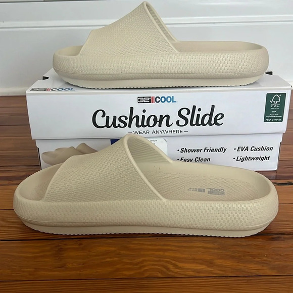 32 Degrees Cool Tan Cushion Slides New in Box Size Women's Size L 9-10 - Picture 1 of 9